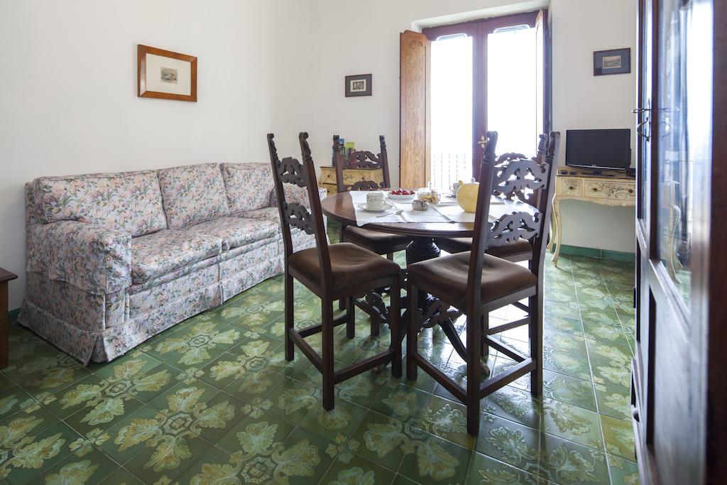 Casa Wanda Bed & Breakfast Positano Phòng bức ảnh